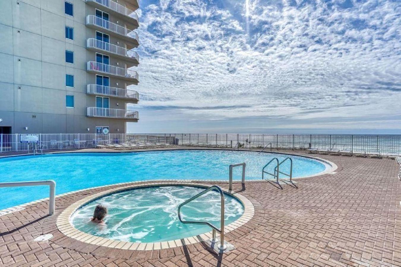 Beachfront Spacious Renovated Condo - Pools, Hot Hub, Spa - Walk To Pier Park In Pcb Panama City Beach Exterior photo